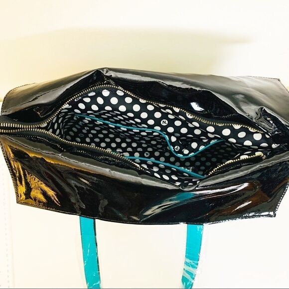 Nicole Lee URBAN CHIC FOLD-OVER HANDBAG - Picture 11 of 15